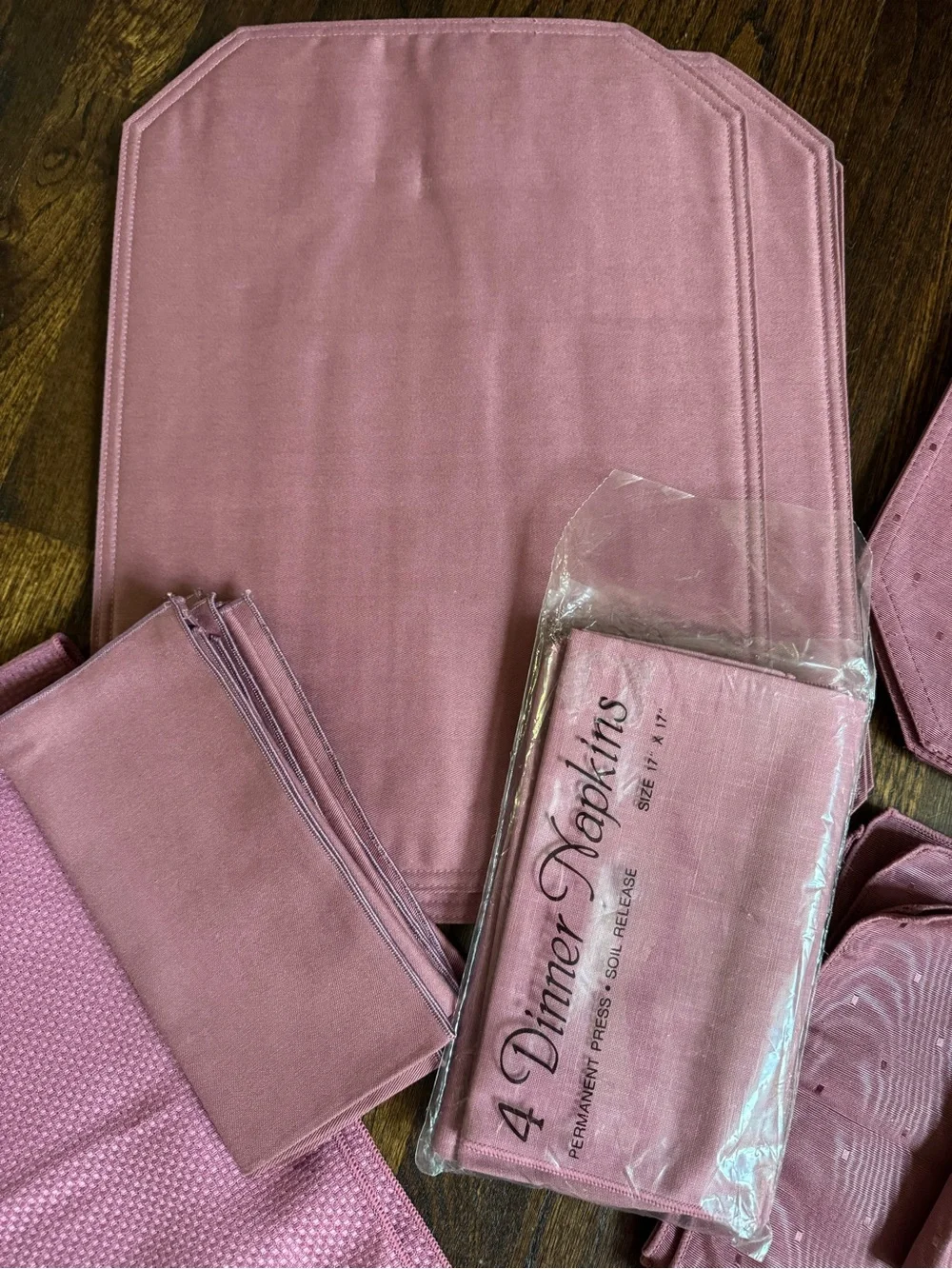 New Lot Maroon Table Linens 102”X60” Tablecloth, Runner, 8 Placemats, 16 Napkin